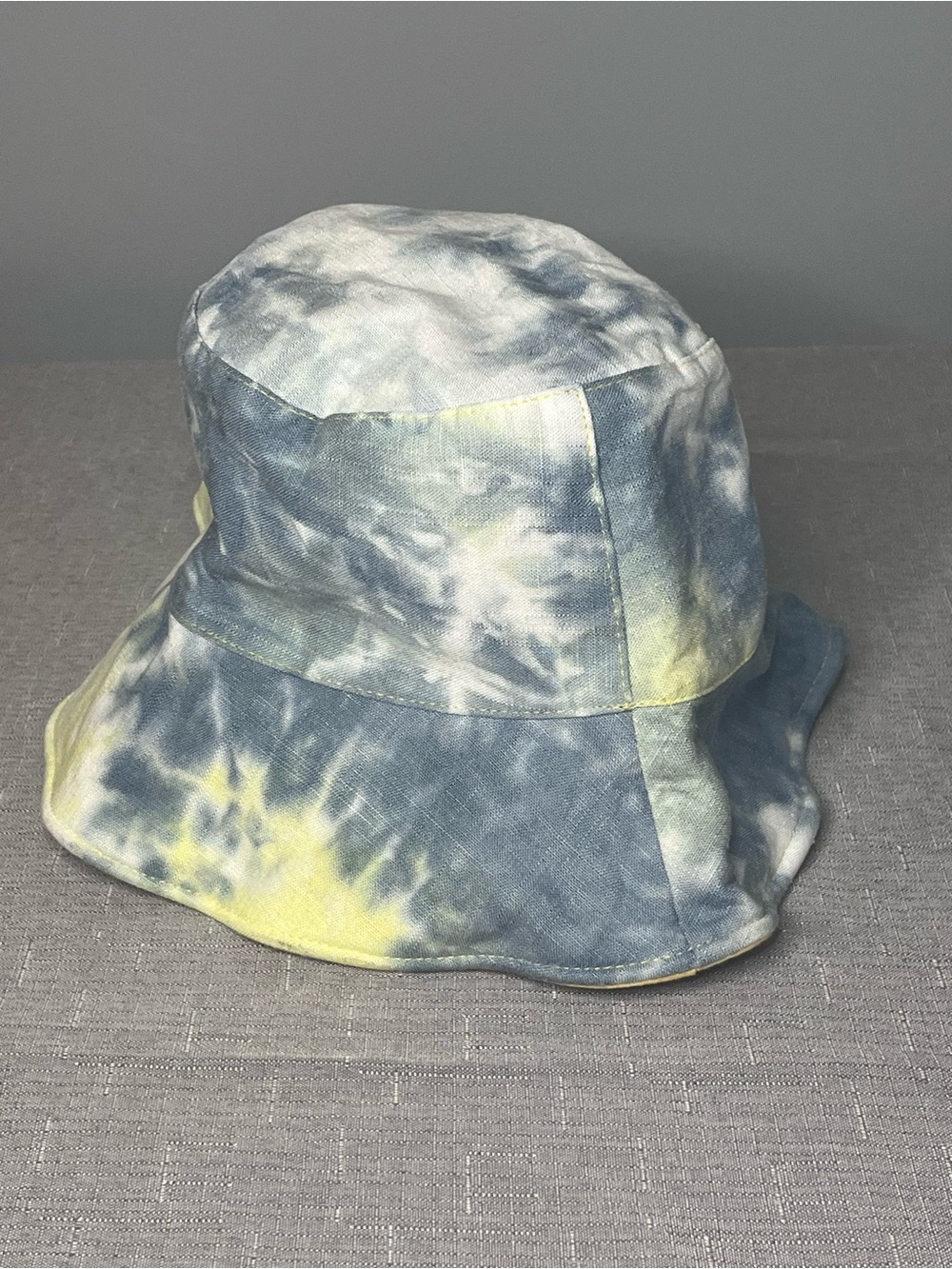 PacSun Kids Tie-Dye Bucket Hat - Blue & Yellow